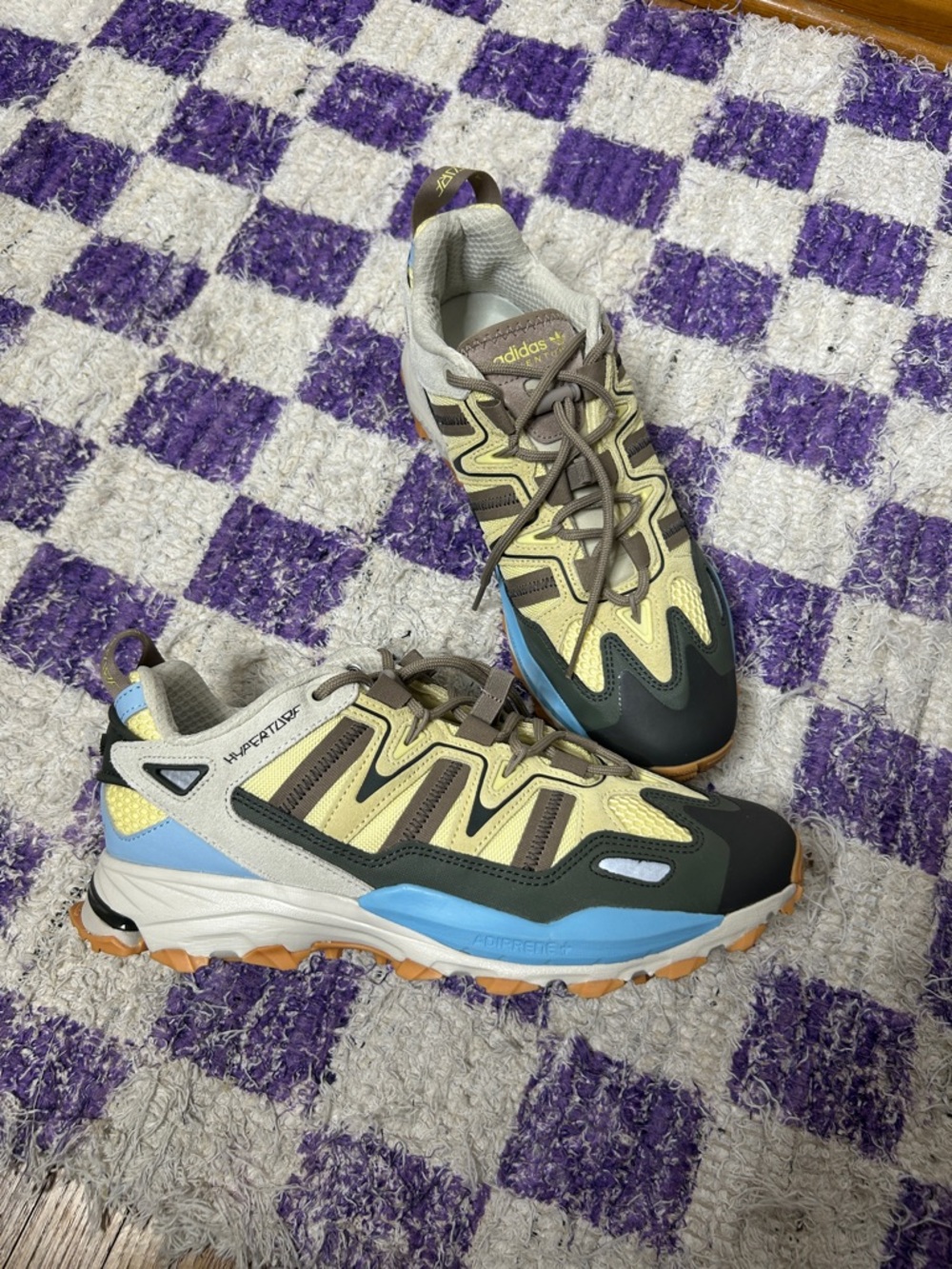 NWOT Adidas Originals Hyperturf Adventure Sneaker - Picture 3 of 5